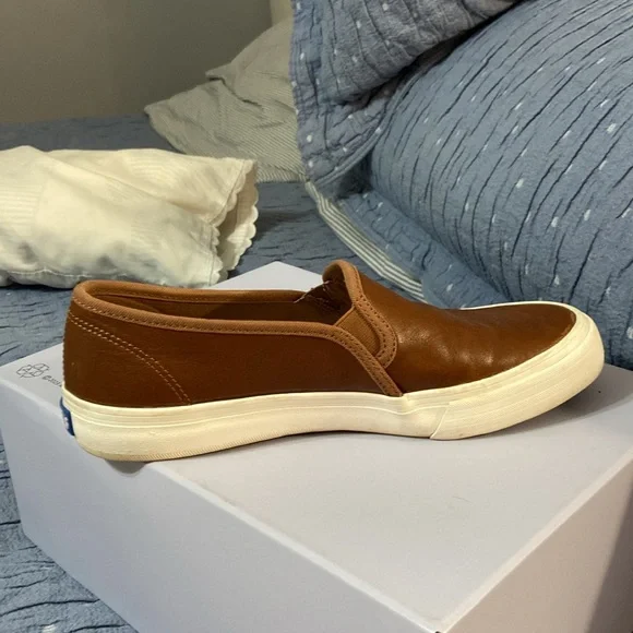 Women’s KEDS DOUBLE DECKER SLIP ON SNEAKER. SIZE 7 COGNAC LEATHER  STYLE WH63968 - Picture 3 of 10